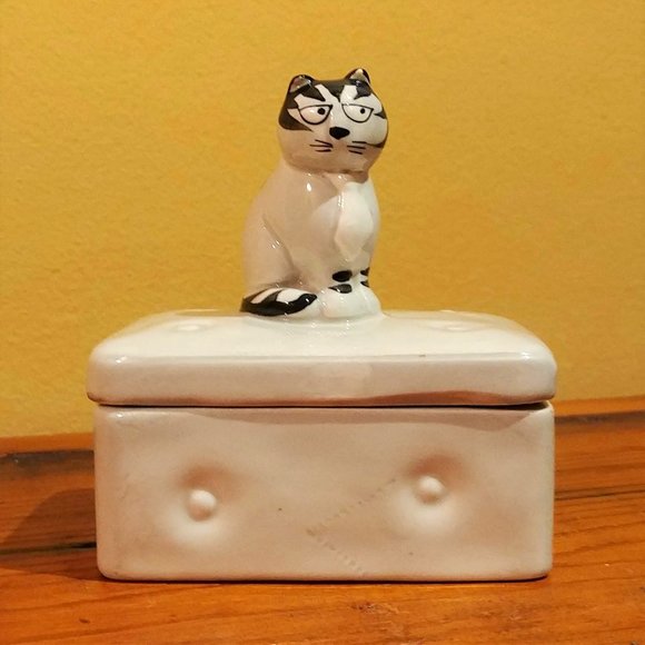 Vintage TCM Takahashi Tom Cat Figurine Trinket Box - Hand Painted Ceramic B&W - Picture 1 of 7